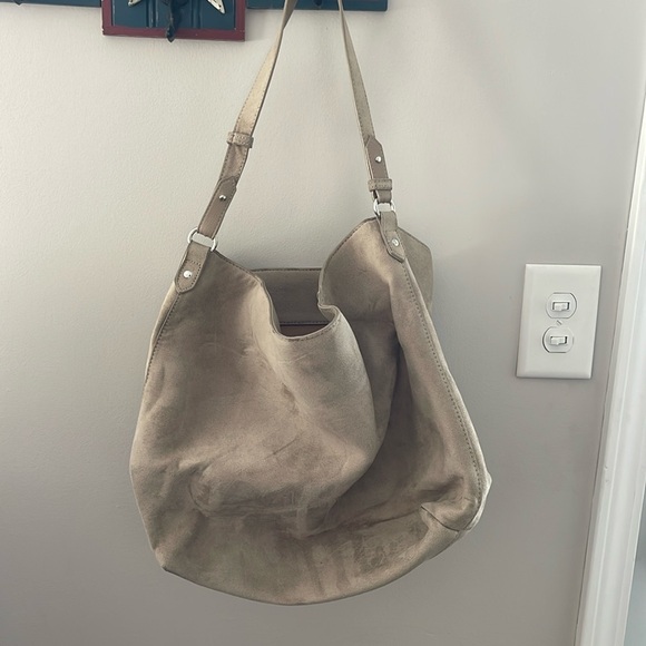 Old Navy suade purse - Picture 1 of 4